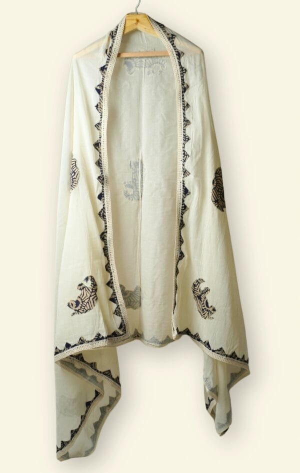 Cute Hathi Off-white Cotton Kalamkari border border Dupatta
