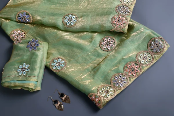 Pastel Splash Green Mirror Flower Lace border Saree - Image 3