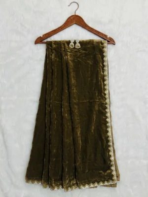 Dark Gold Crown Thatch Green