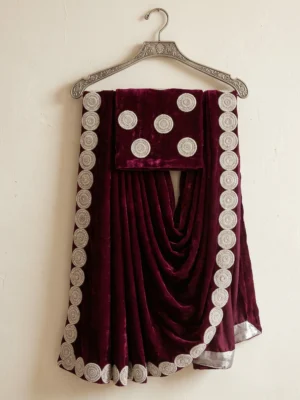 Pearls on Red Carpet Magenta